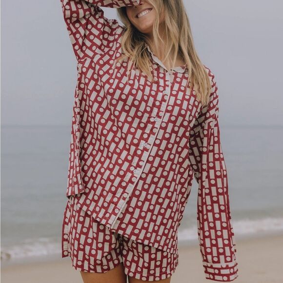 NWT Daily Drills Sleep Set Pajamas Red and Cream - Picture 1 of 4